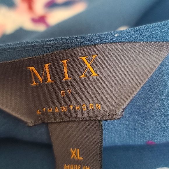 MIX BY HAWTHORN WOMAN'S TOP - Picture 8 of 9